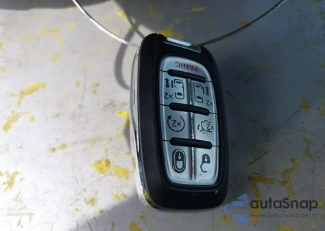 2021 Chrysler Voyager Lxi z USA, uszkodzony, nr VIN 2C4RC1DG3MR542376